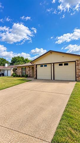6432 Grasshopper Dr