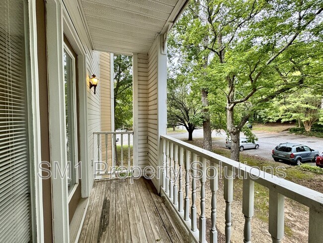 Photo - 3109 Darden Rd Unit B