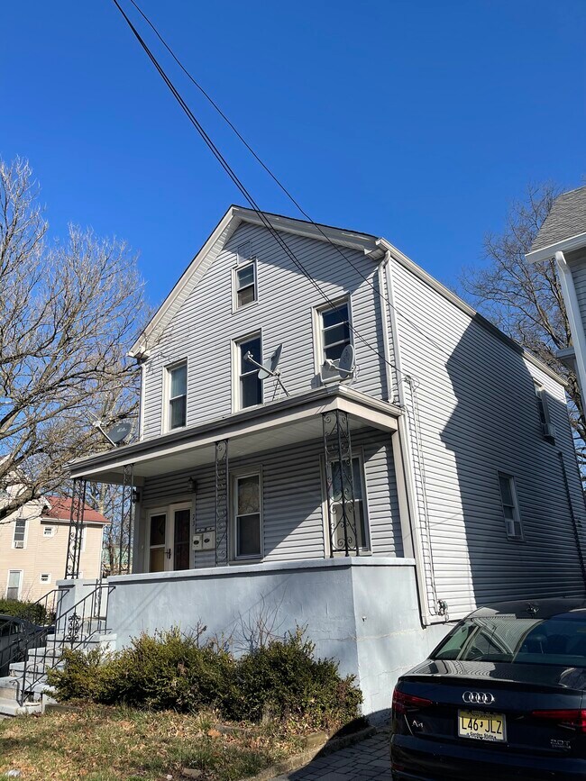 200 W Milton Ave Apartments For Rent in Rahway, NJ