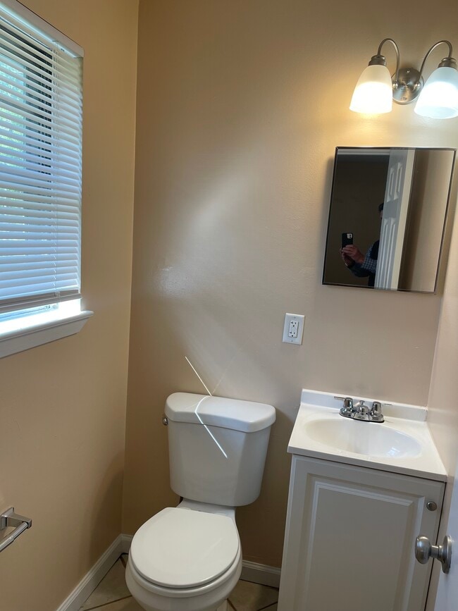 Photo - 2614 George St