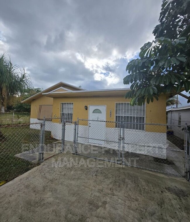 Photo - 1489 Silver Beach Rd