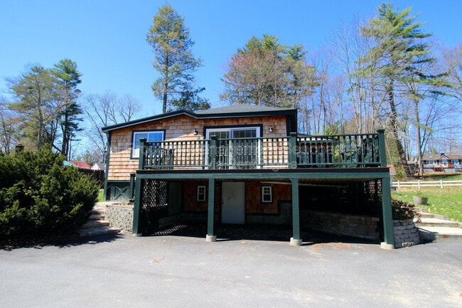 Photo - 94 Lakeshore Dr