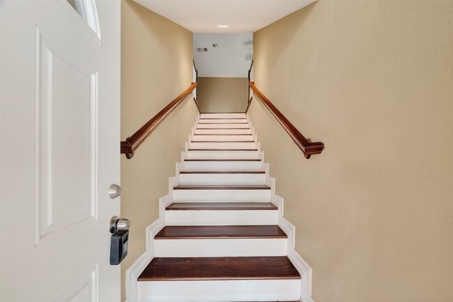 Photo - 805 Ruth St