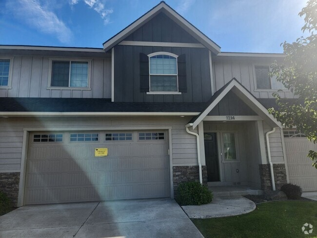 Building Photo - F7214 Unit f7214 Rental