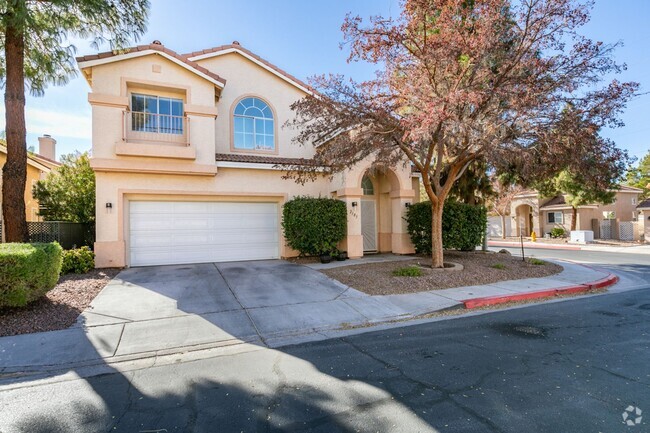 Building Photo - Beautiful remodeled 3 bedroom 2-story home...