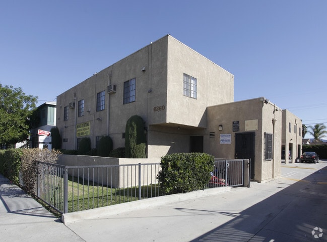 Building Photo - vin626