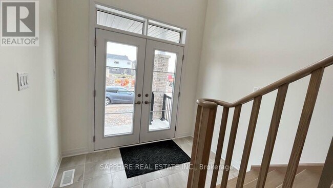 Photo - 86 Canvas Crescent