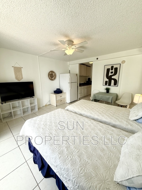 Photo - 1920 Ala Moana Blvd Condo Unit 1606 - 1