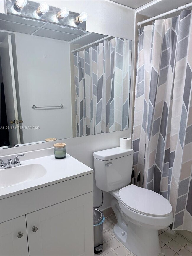 Photo - 8160 Geneva Ct Unit 202