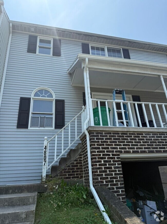 Building Photo - 4807 Lancer St Rental