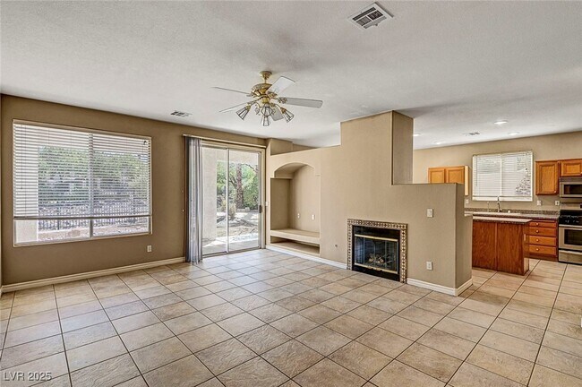 Building Photo - 1332 Dream Valley St Rental