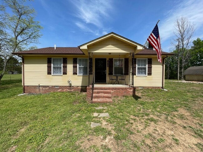 Photo - Cute country home in Lewisburg