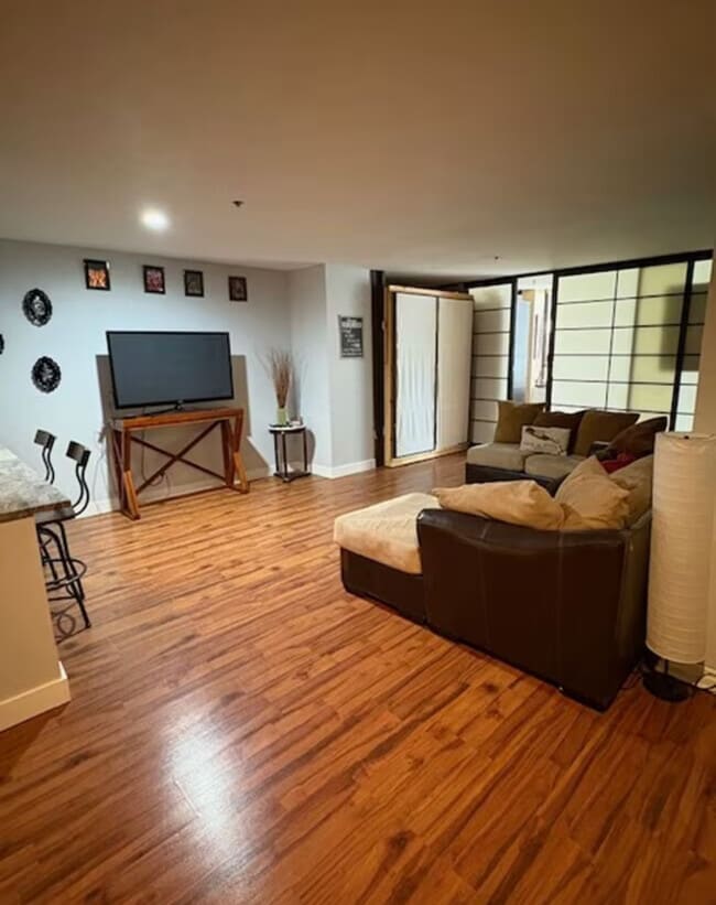 Imagen_1302 - 44 W Broadway Unidad 902