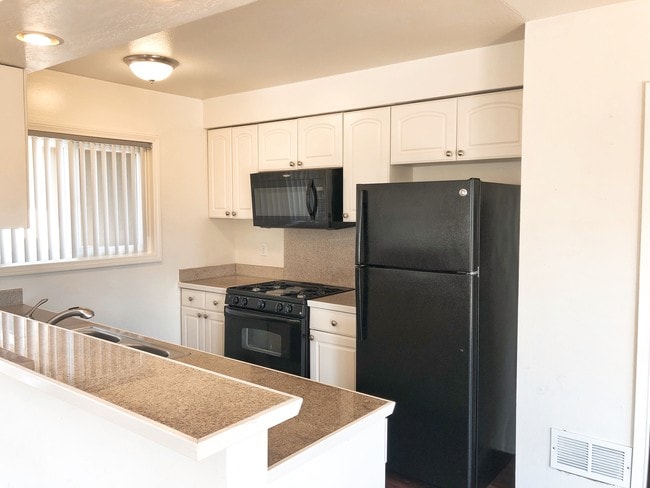 Photo - Sand and Sea Apartment Homes