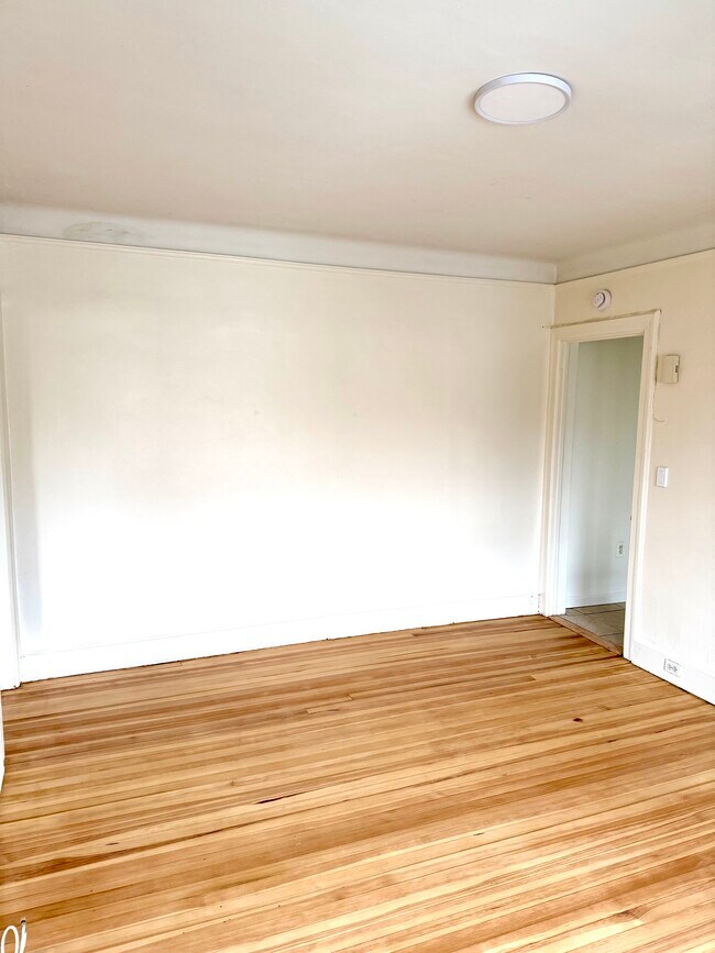 Photo - 45 Underhill St Unidad 3F