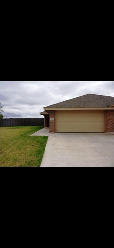 Building Photo - 4004 Carrera Ln Rental