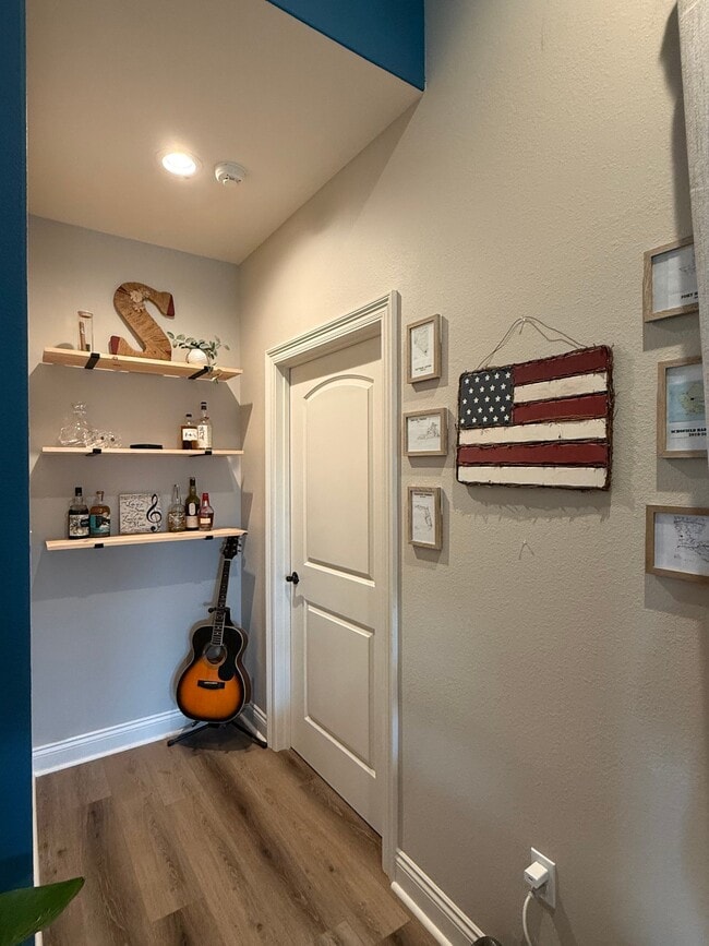 Photo - 107 Liberty Dr