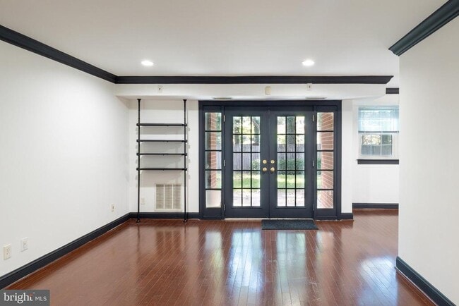 Photo - 7096 Spring Garden Dr Unidad TL1