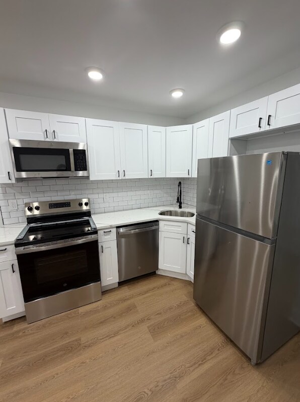 Photo - 5108 Hadfield St