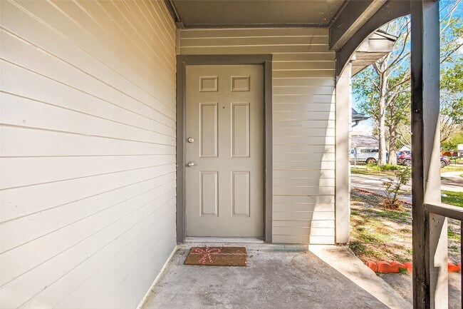Photo - 1507 Windys Way