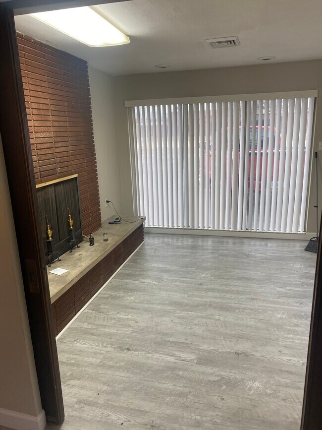 Photo - 2023 Johnson Rd Unidad Johnson Road apartment