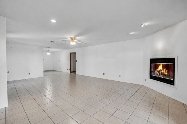 Photo - For Rent: Spacious 4-Bedroom Home with Stunning Panoramic Views in Twentynine Palms!
