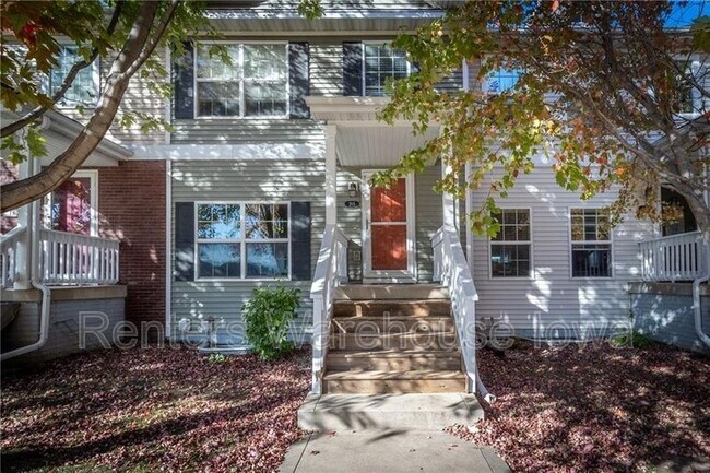 Photo - 205 SE Booth Ave