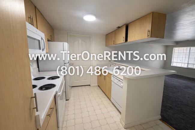 Photo - This property offers a no deposit option available for qualified renters!!