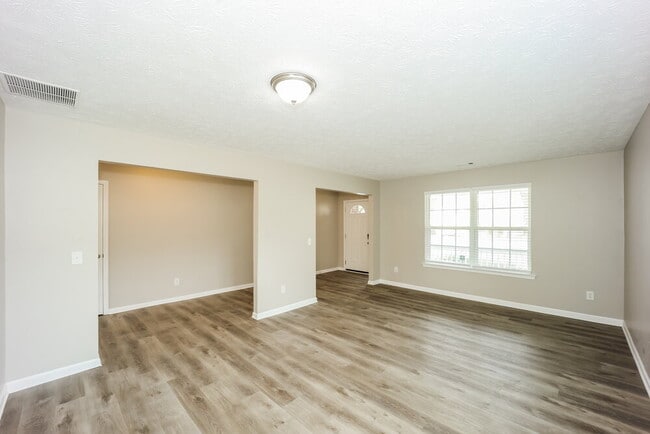 Photo - 8308 Milam Loop