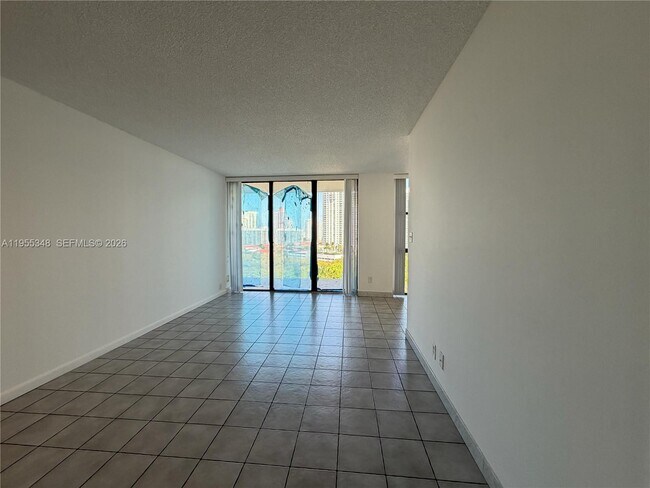 Photo - 18181 NE 31st Ct Unit 1405