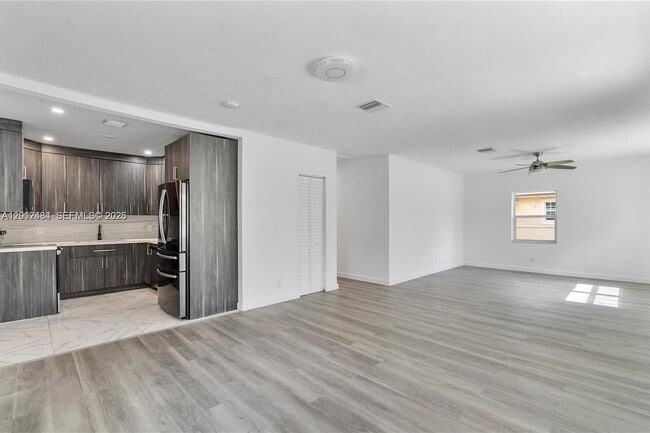 Photo - 1169 NW 114th St