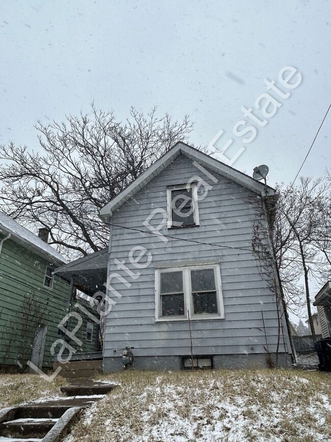 Photo - 1804 Bigelow St