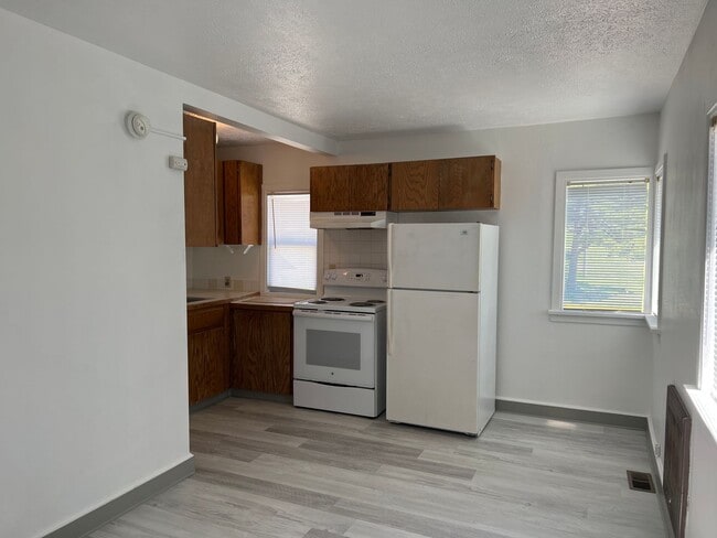 Photo - 1120-1130 NE Shaw Street Unidad 1130