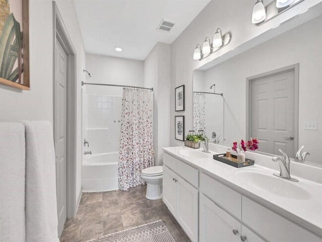 Photo - Sterling King