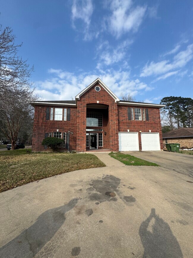 Photo - 201 Pebble Springs Ln