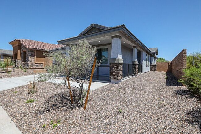 Photo - Beautiful Home in the Highly Desirable Vistancia Community of Peoria - HALF MONTH FREE!
