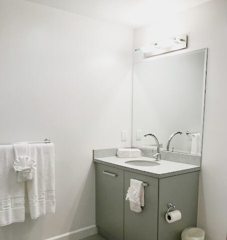 Standard Suite #7