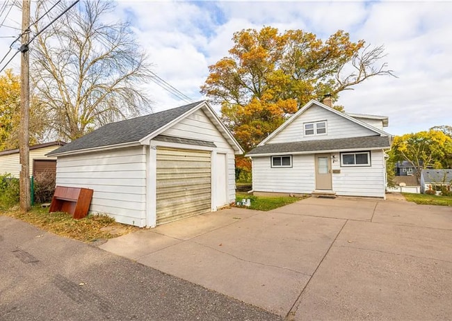 Photo - 1403 Woodland Ave