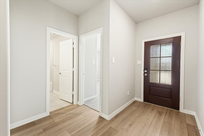 Photo - 2229 Mustang Way