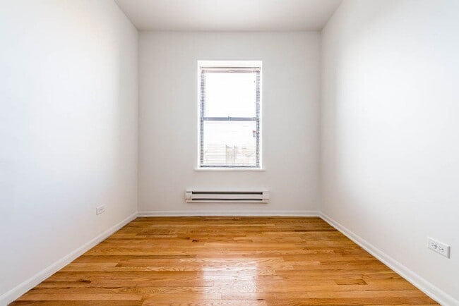 Photo - 705 S Lawndale Ave Chicago, IL 60624