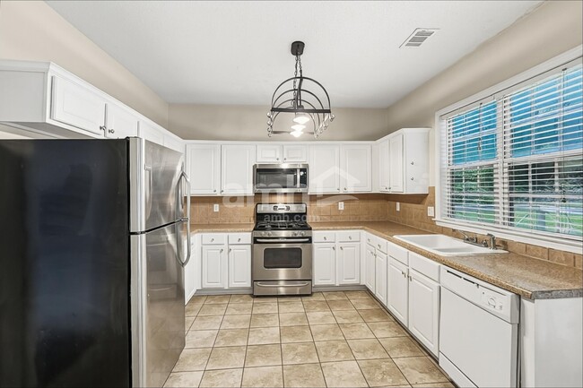 Photo - 4180 Glenaire Way NW
