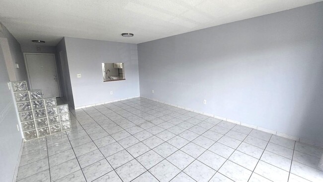 Photo - 2800 NW 56th Ave Unit G406