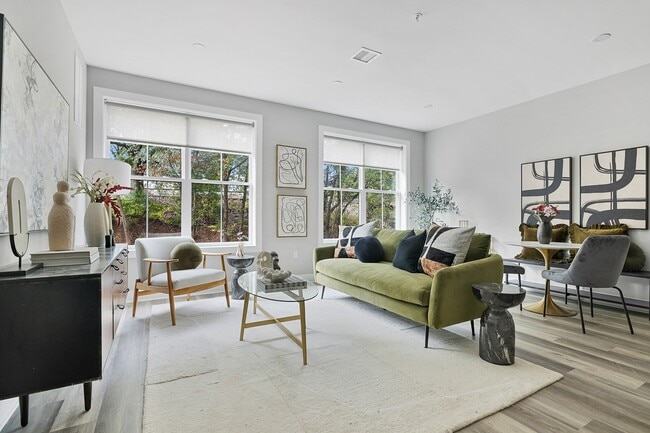 Photo - Clifton & Co