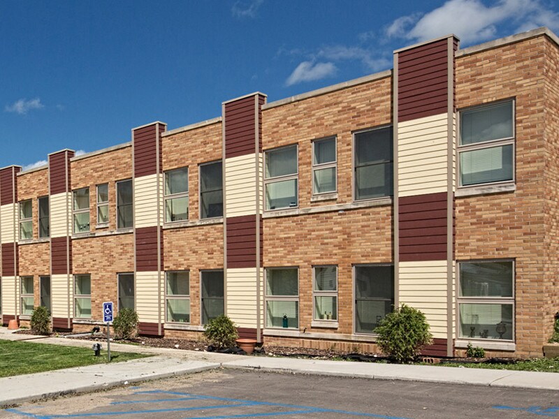 Photo - Linden Corners