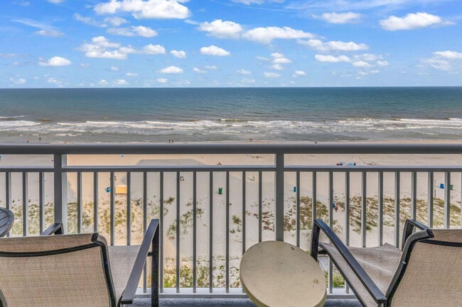 Photo - 2560 N Ocean Blvd Unidad ID1267995P