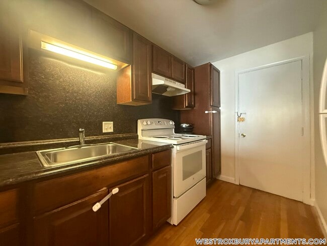 Photo - 1799 Centre St Unit 37