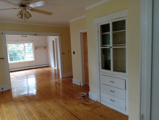 Photo - 137 Grafton St Unit first floor