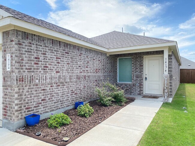 Photo - 14174 Inglebert St