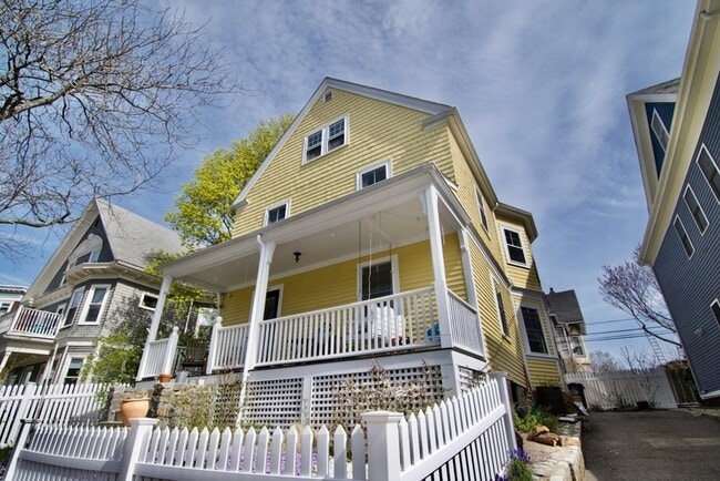 Photo - 97 Sawyer Ave