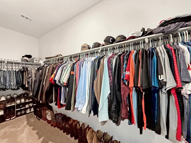 Building Photo - 17207 Thorwell Ln